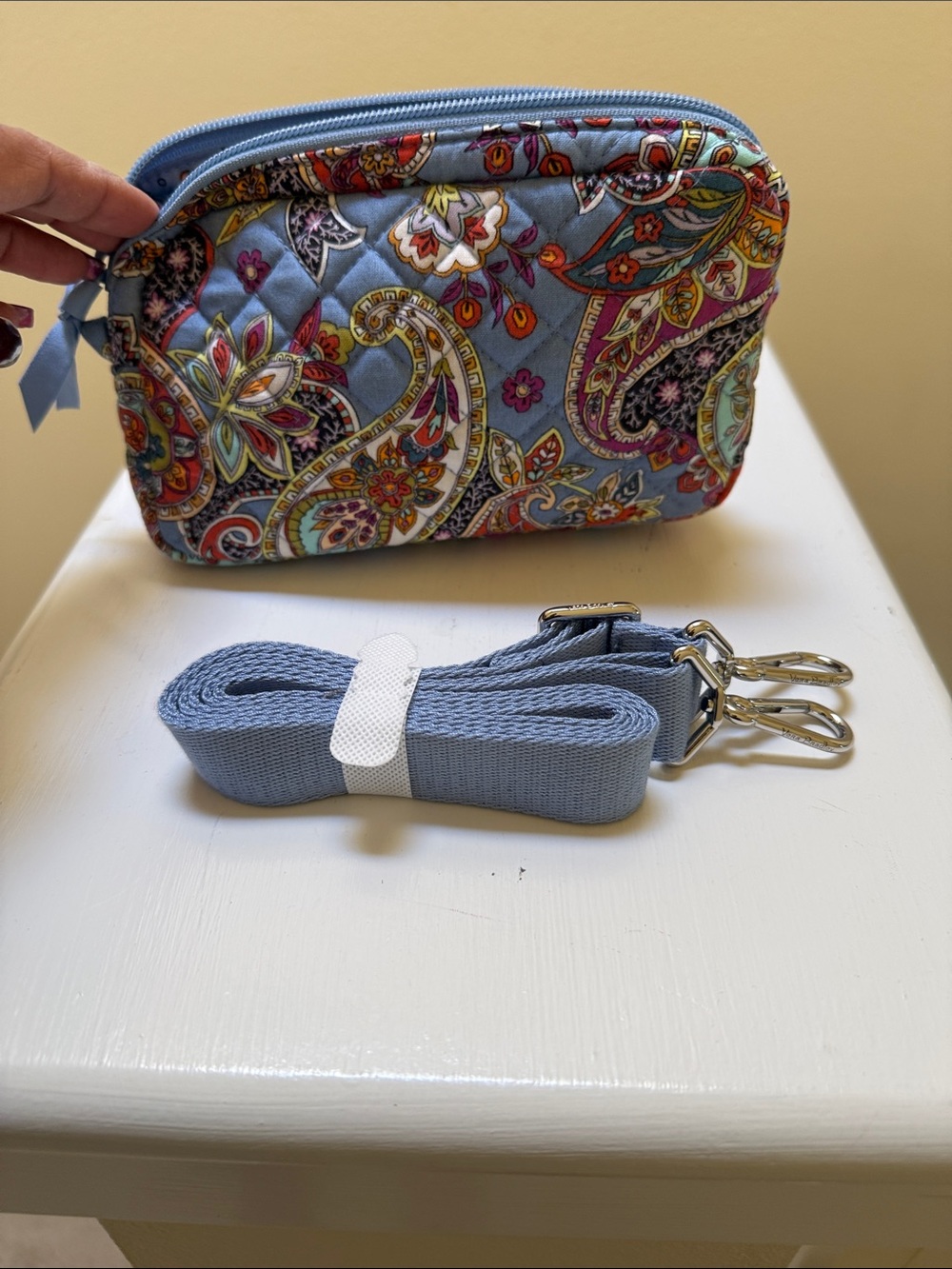 Vera Bradley RFID Light Blue Quilted Paisley Crossbody Purse - mini